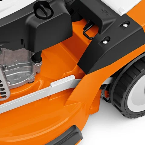 STIHL RM 650 T Petrol Lawn Mower | Torne Valley